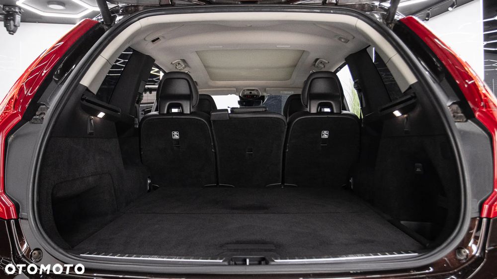 Volvo XC 90 B5 D AWD Inscription - 38