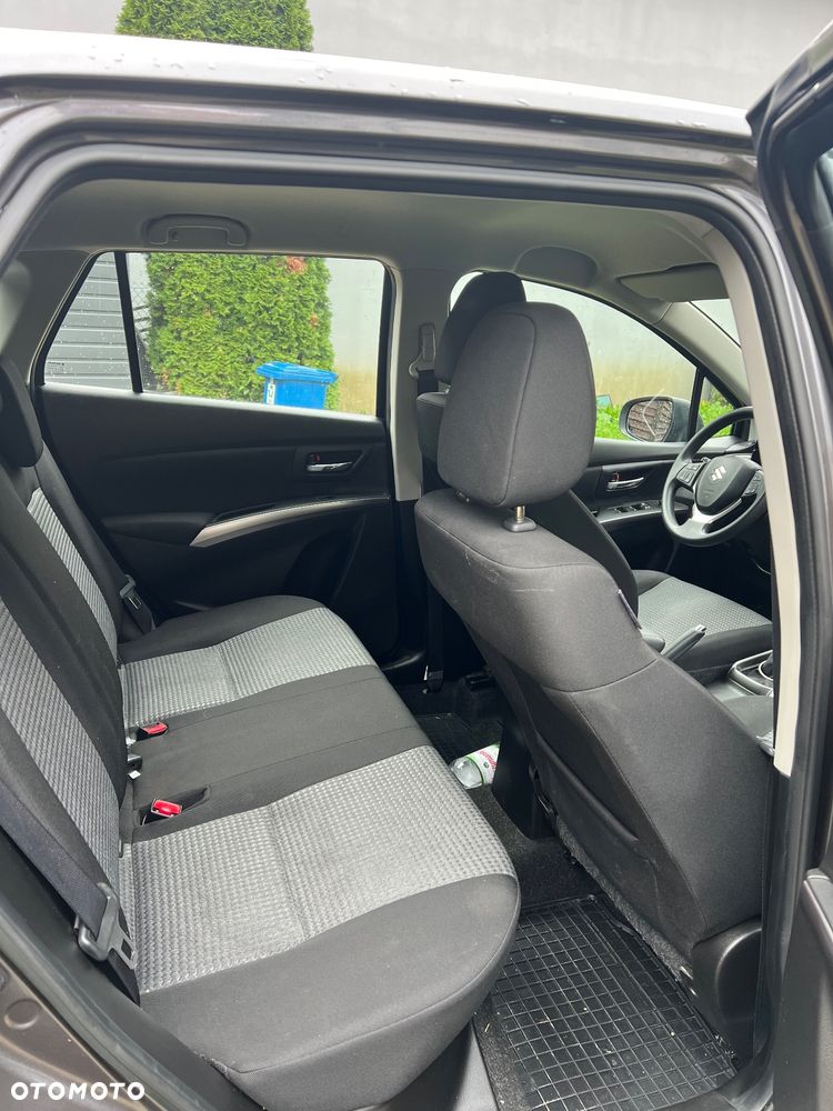 Suzuki SX4 - 8