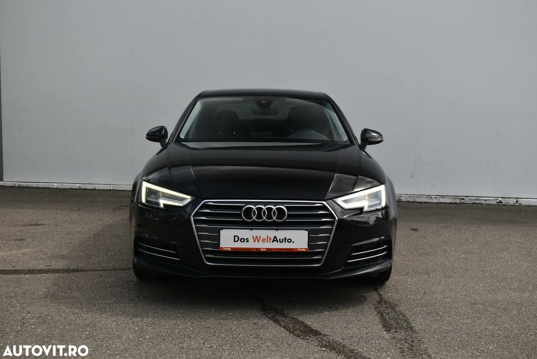 Audi A4 2.0 TDI S tronic - 13