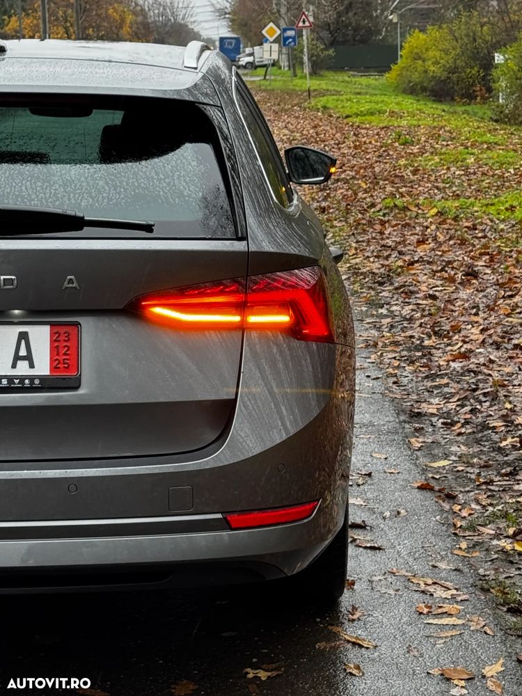 Skoda Octavia 2.0 TDI DSG Premium Edition - 29