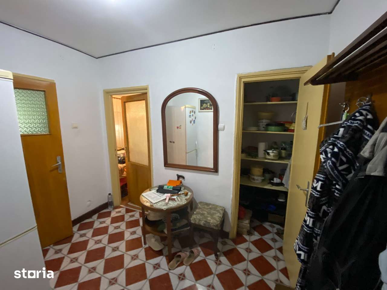 Vatra Luminoasa Maior Coravu, posibil centrala, 2 balcoane, fara risc — fotografia 3
