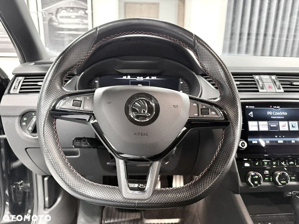 Skoda Octavia 2.0 TDI 4x4 RS Challenge DSG - 31