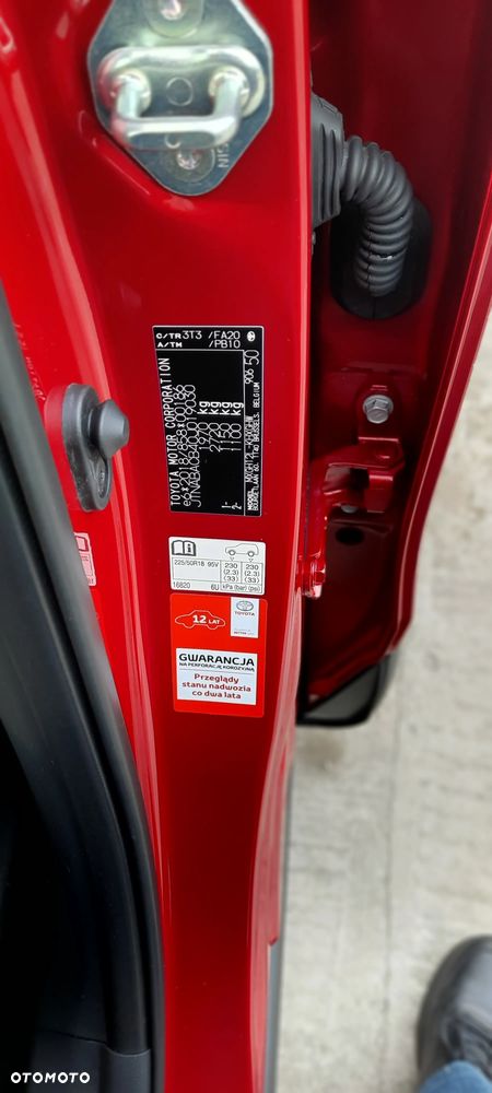 Toyota Corolla Cross - 10