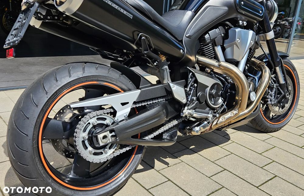 Yamaha MT - 29