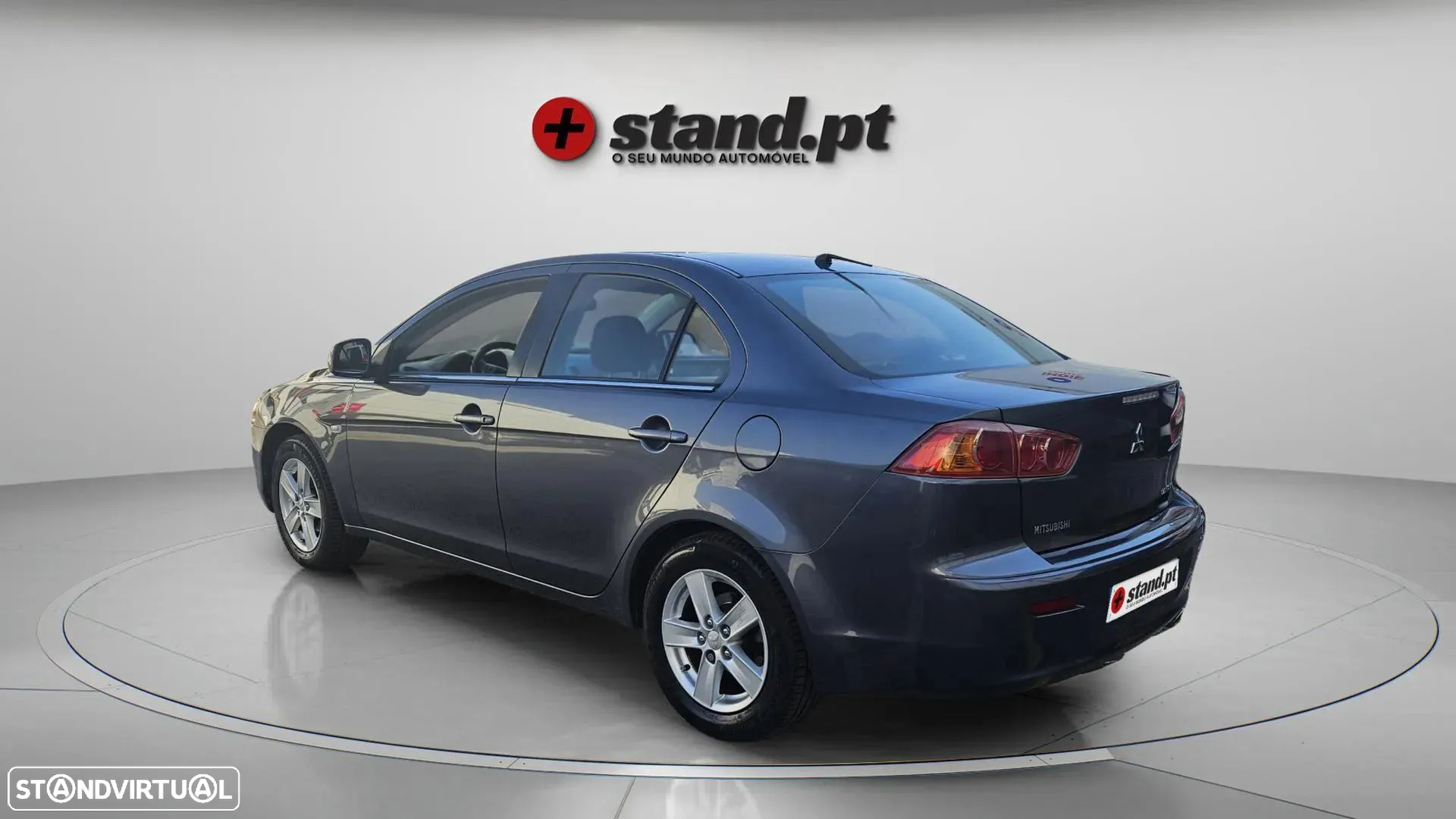 Mitsubishi Lancer 1.5 Invite - 8