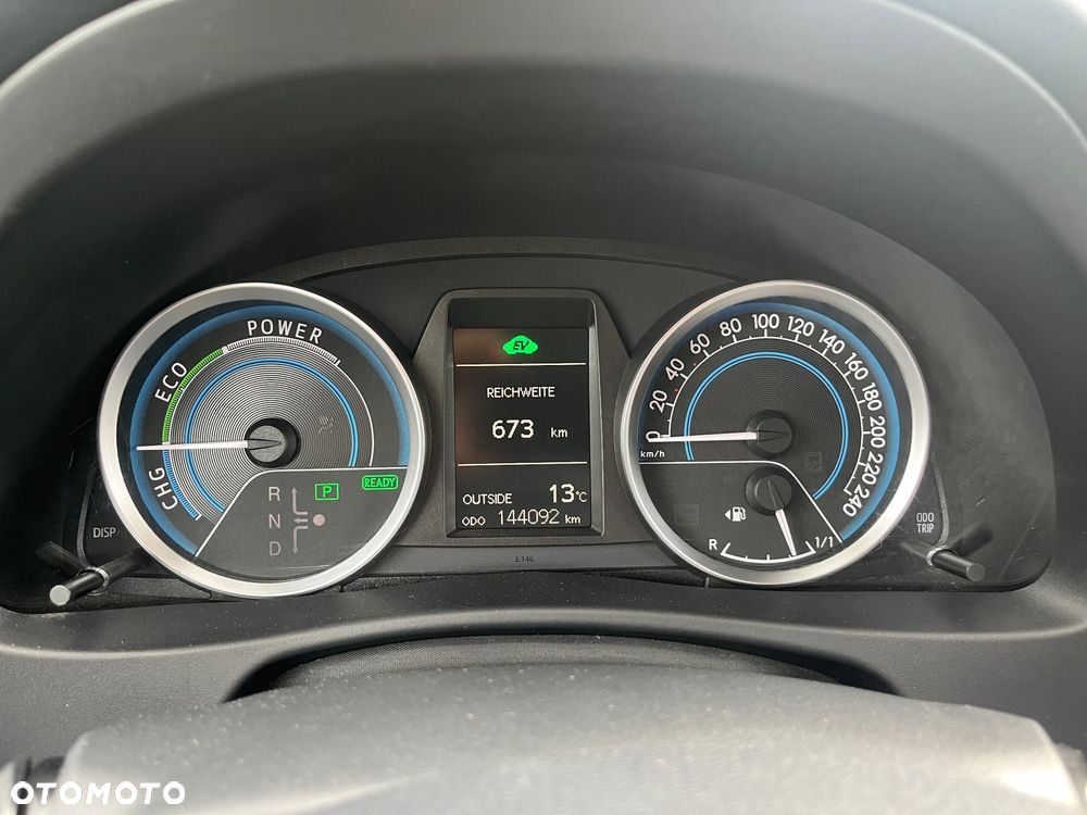 Toyota Auris 1.8 HSD Luna - 21