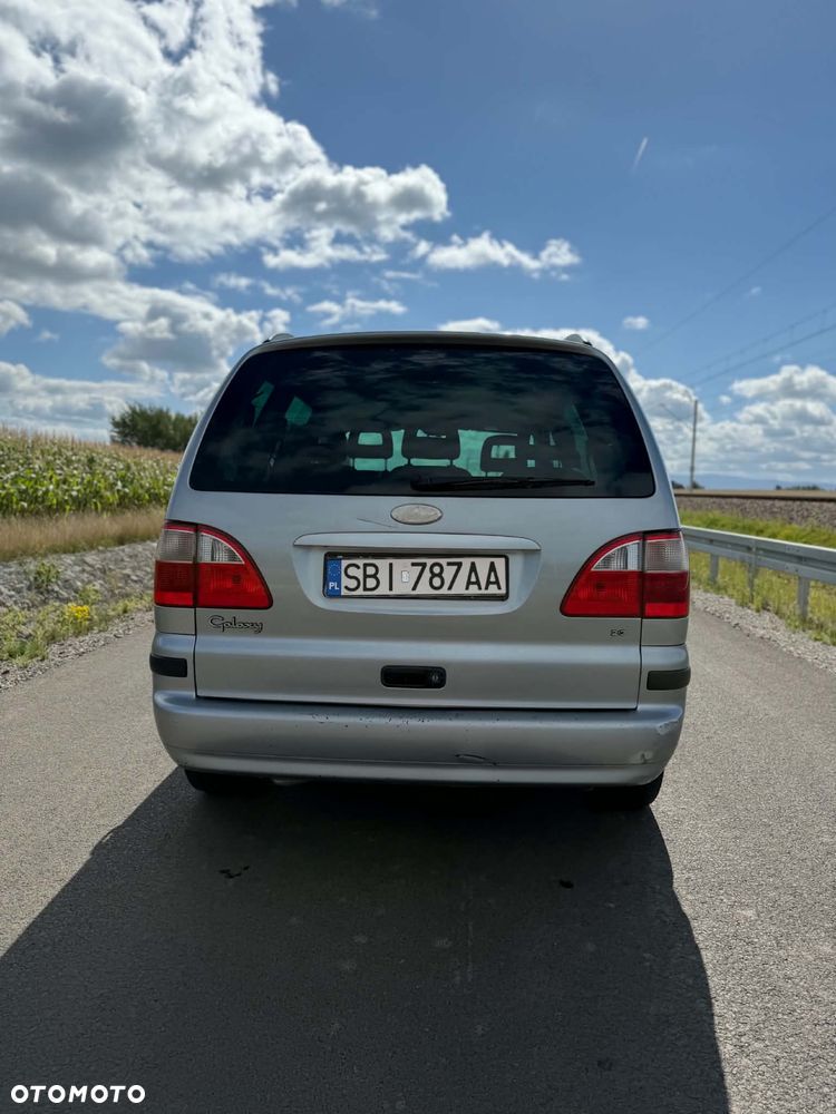 Ford Galaxy - 6