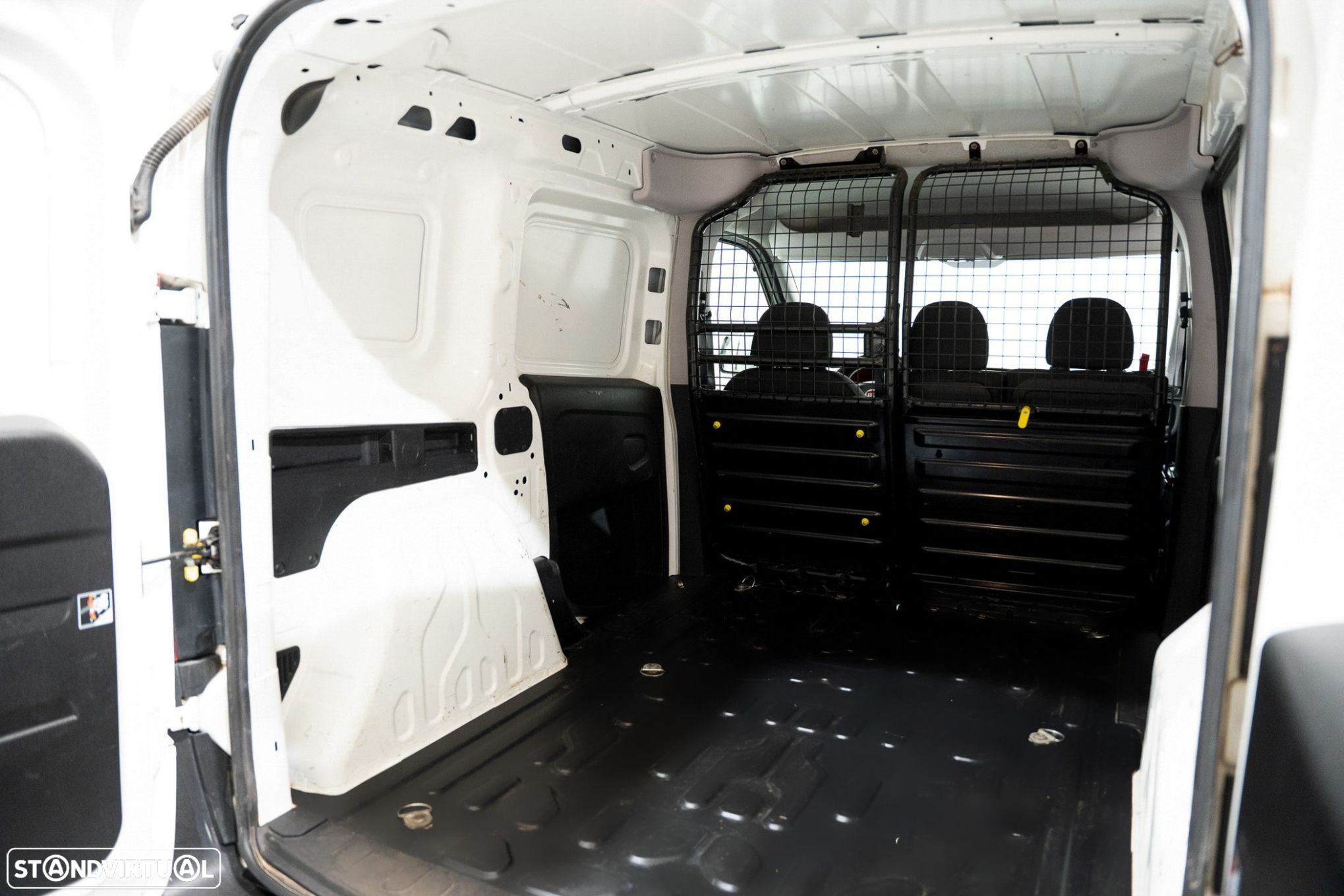 Fiat Doblo 1.6 MJ SX 3L - 4