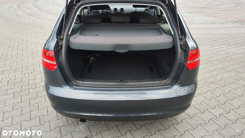 Audi A3 Sportback 1.6 Attraction - 8