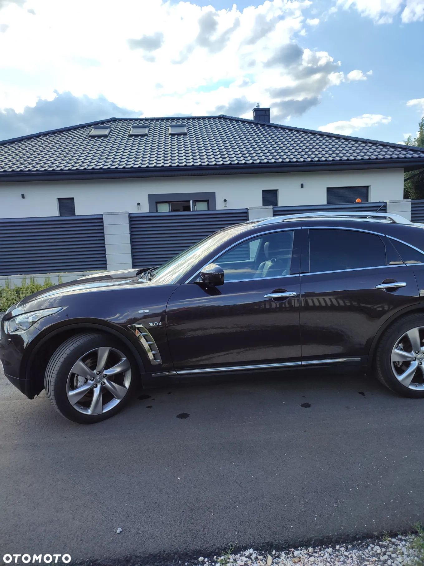 Infiniti QX70 3.0d S Premium - 8