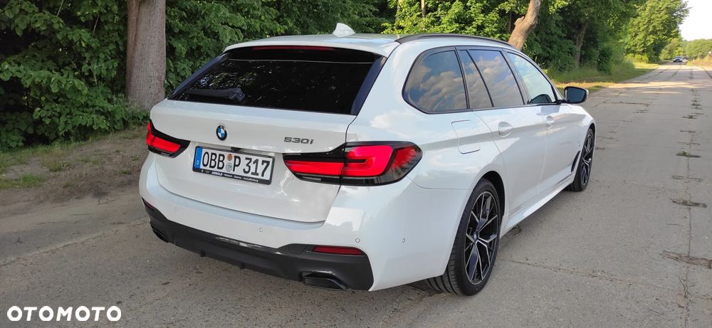 BMW Seria 5 530i mHEV M Sport sport - 8