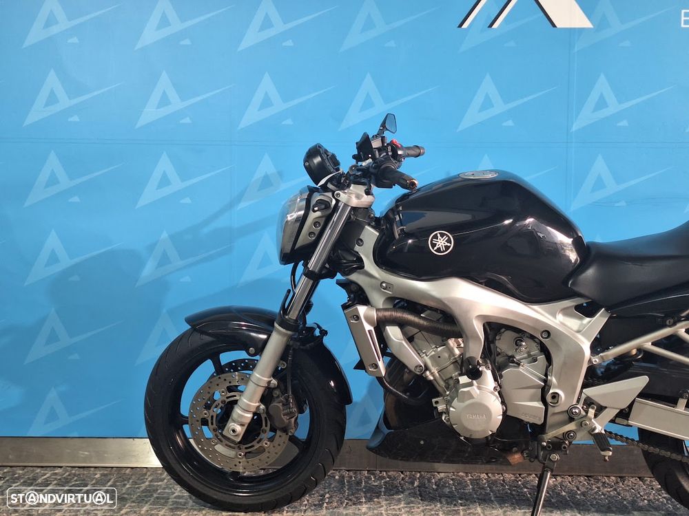Yamaha FZ 6N - 6