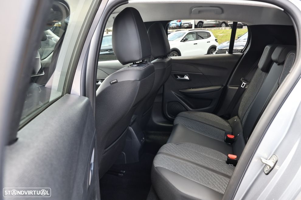 Peugeot 208 1.2 PureTech Allure - 16