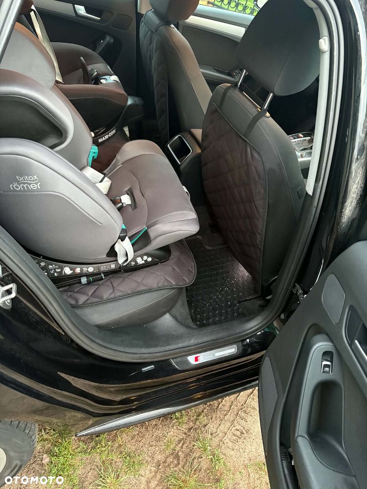 Audi A4 Avant 2.0 TDI S tronic - 15