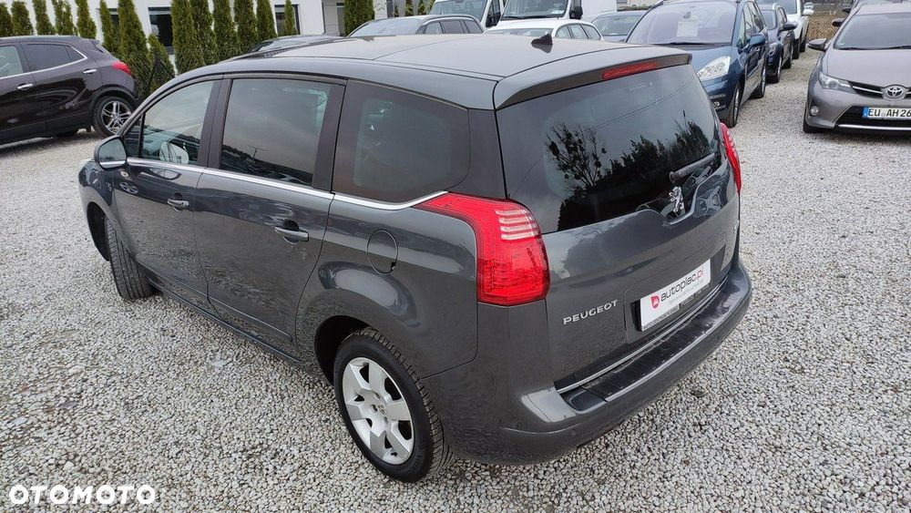 Peugeot 5008 - 33
