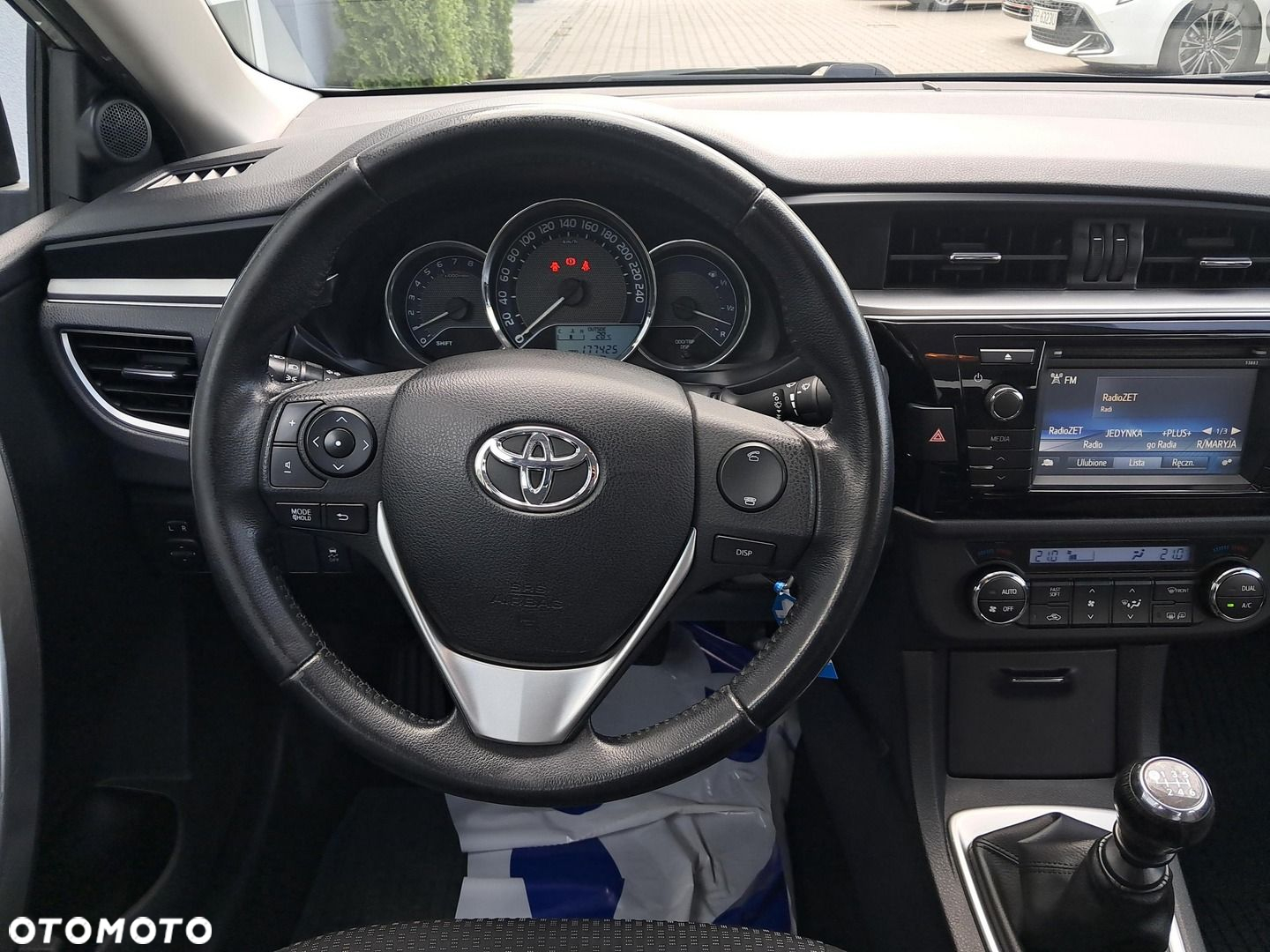 Toyota Corolla 1.6 Premium EU6 - 15