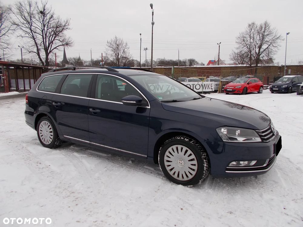 Volkswagen Passat 2.0 TDI DSG BlueMotion Technology Comfortline - 2
