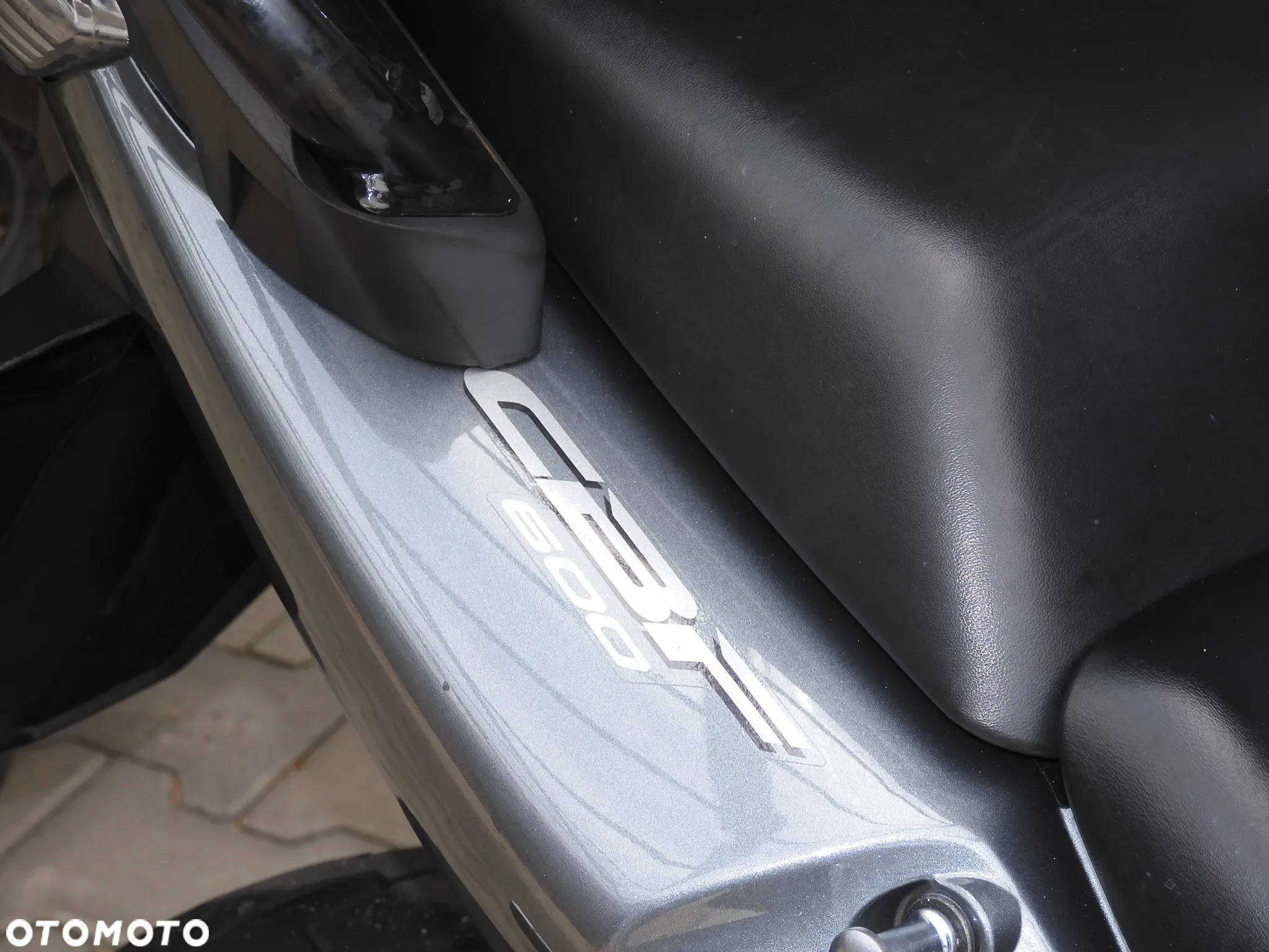 Honda CBF - 11