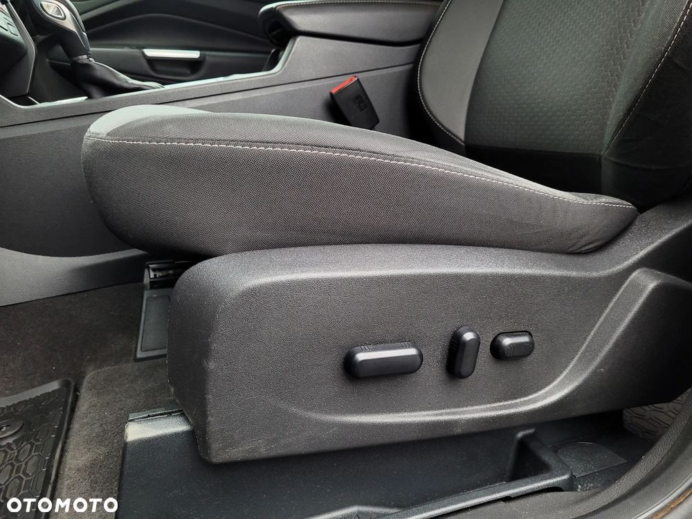 Ford Kuga 1.5 EcoBoost 4WD Trend - 16