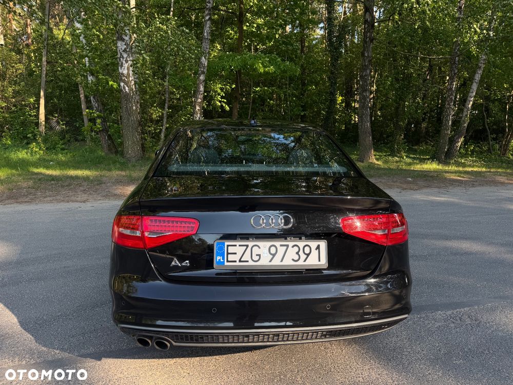 Audi A4 Limousine - 35