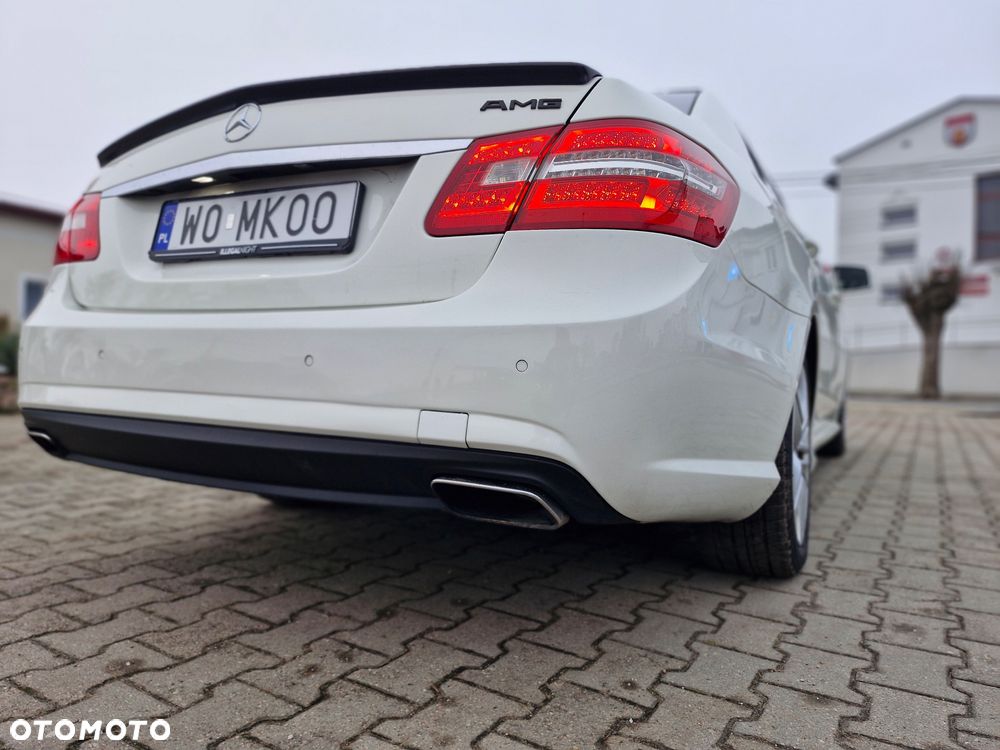 Mercedes-Benz Klasa E 350 CDI BlueEff Avantgarde - 24