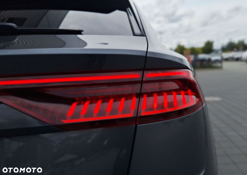 Audi SQ8 - 34