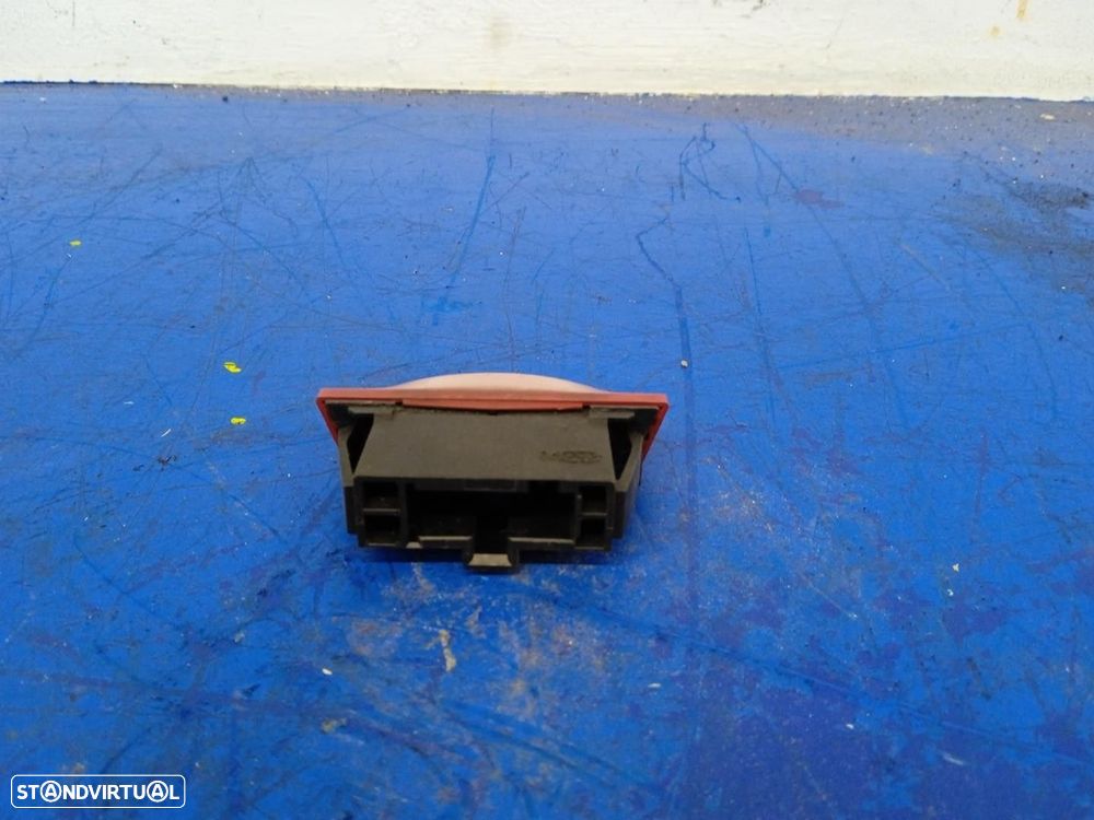 BOTÃO DE EMERGÊNCIA FIAT STILO 2005 -192A1000 - 2