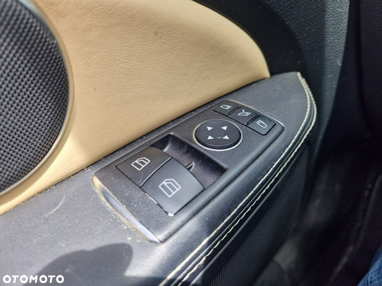 Mercedes-Benz SLC 300 9G-TRONIC Final Edition - 15
