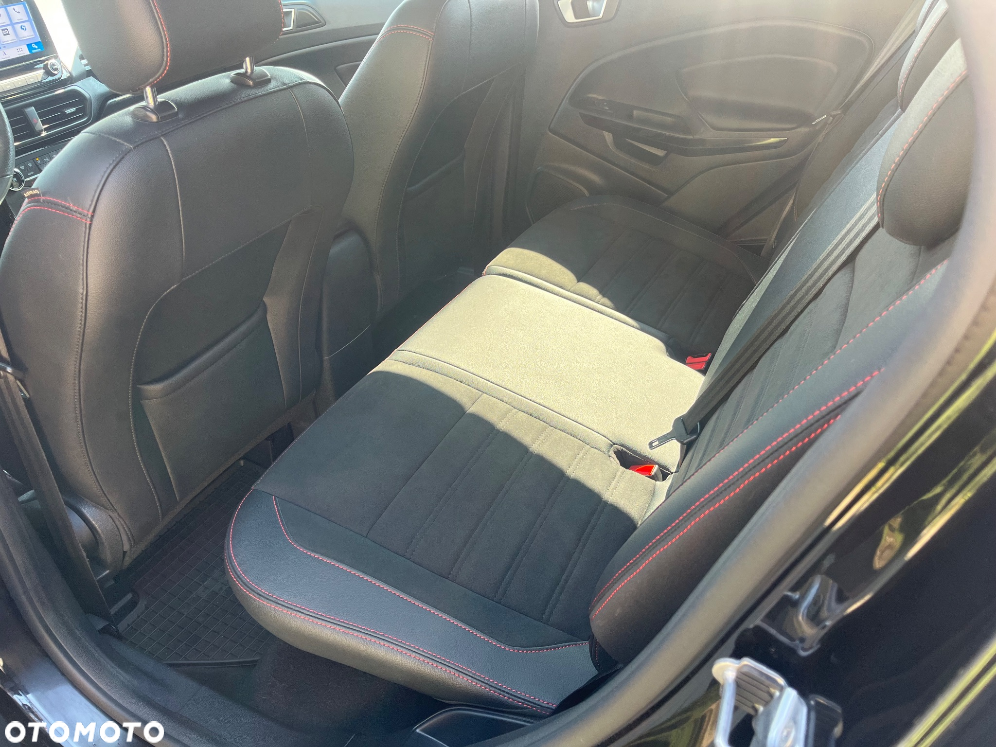 Ford EcoSport 1.0 EcoBoost ST-Line Black ASS - 13