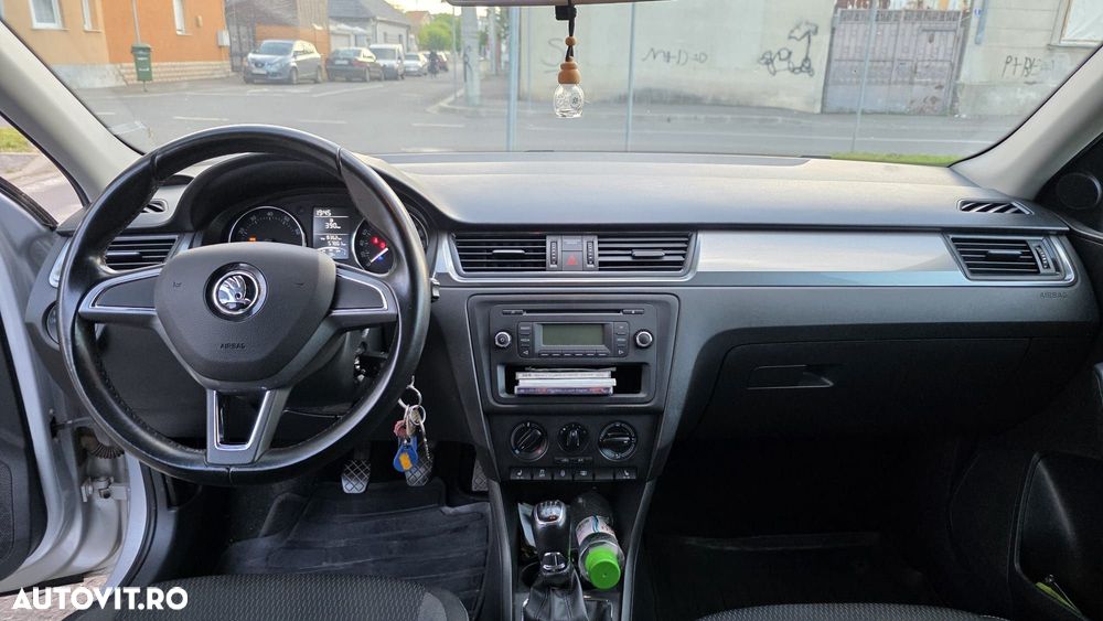Skoda RAPID 1.2 TSI Ambition - 9
