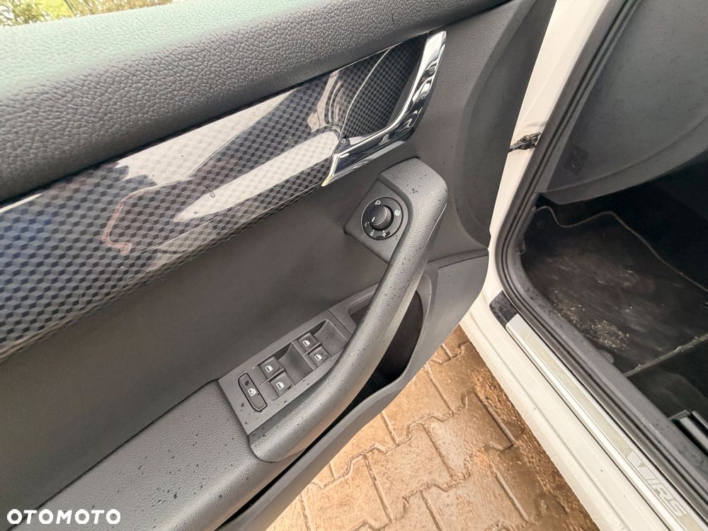 Skoda Octavia 2.0 TDI RS DSG EU6 - 18