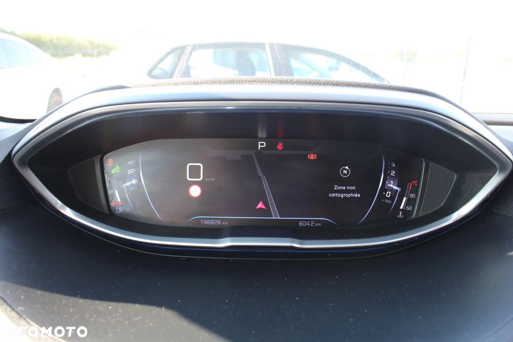 Peugeot 3008 1.6 THP Allure S&S EAT6 - 16