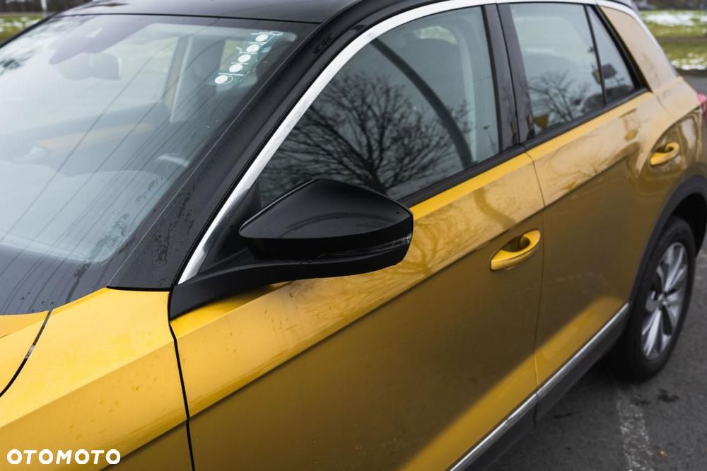 Volkswagen T-Roc - 12