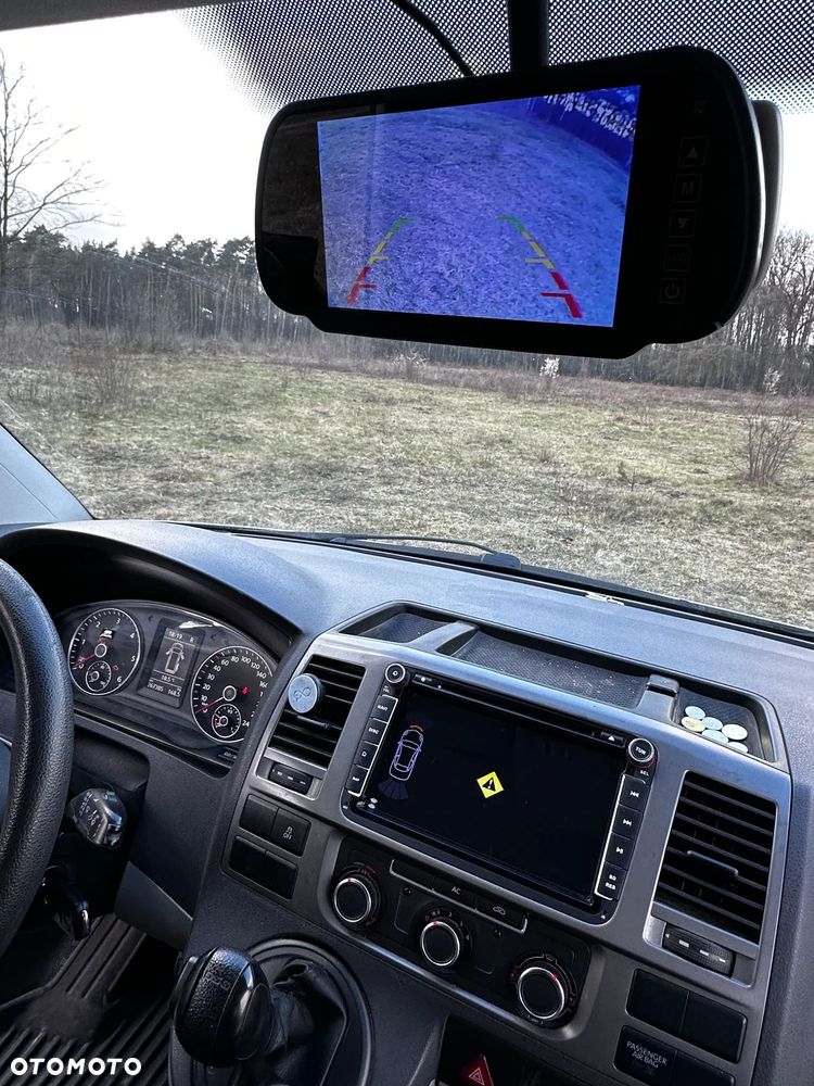 Volkswagen Transporter - 17