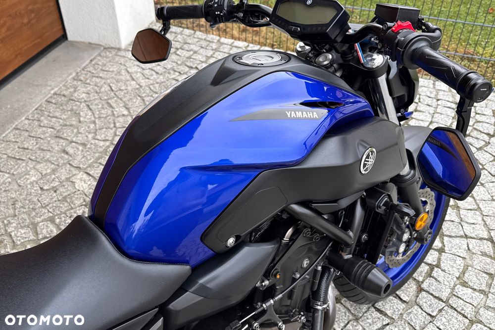Yamaha MT - 11