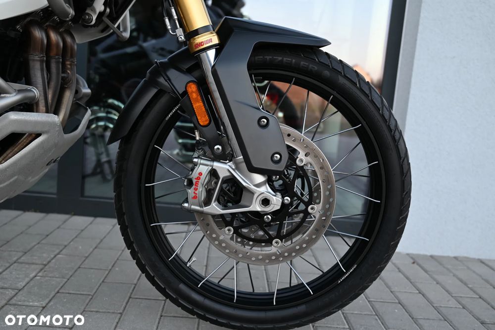 Triumph Tiger - 30