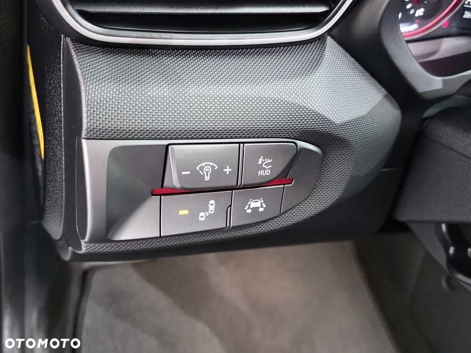 Hyundai Veloster - 16