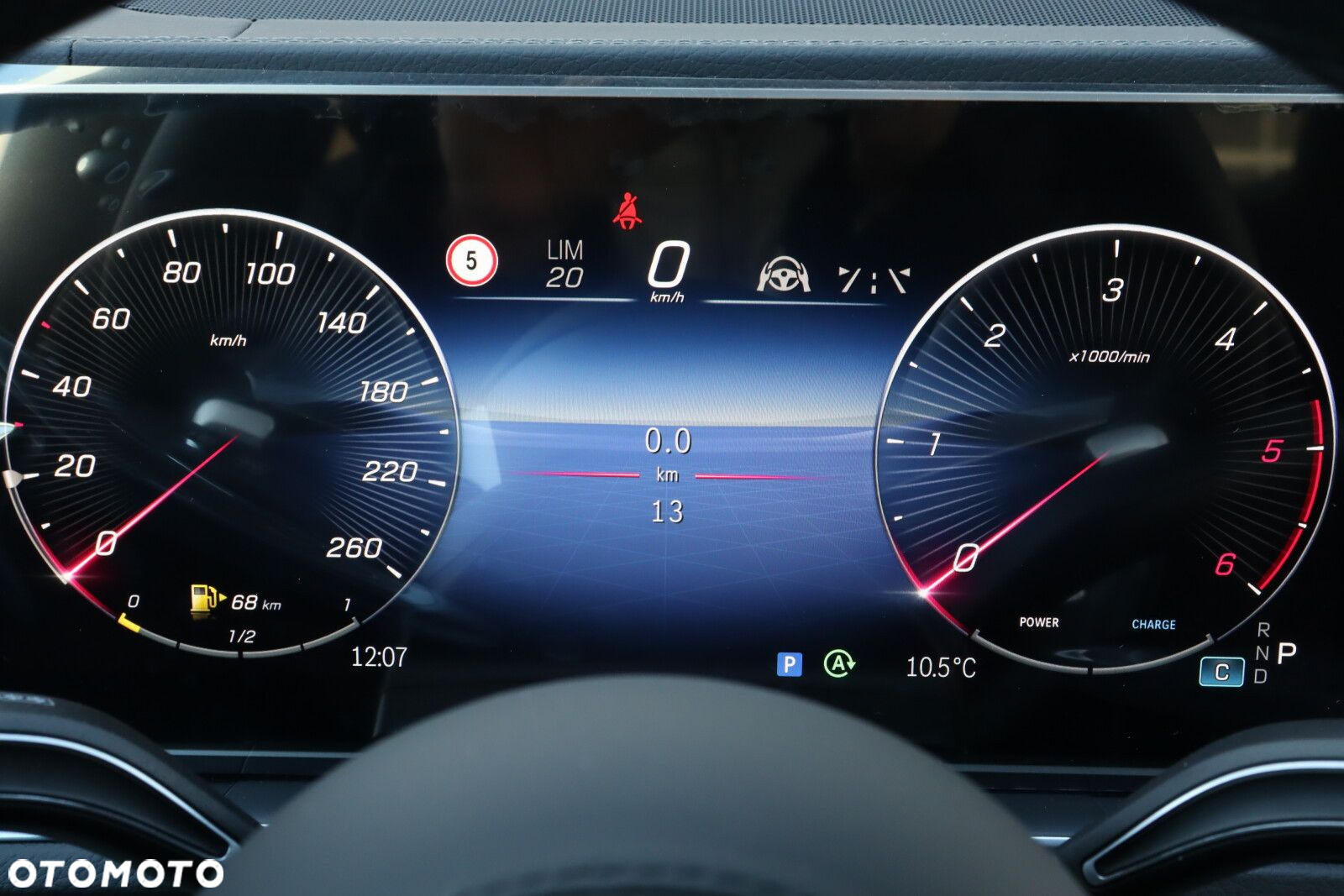 Mercedes-Benz GLE - 15