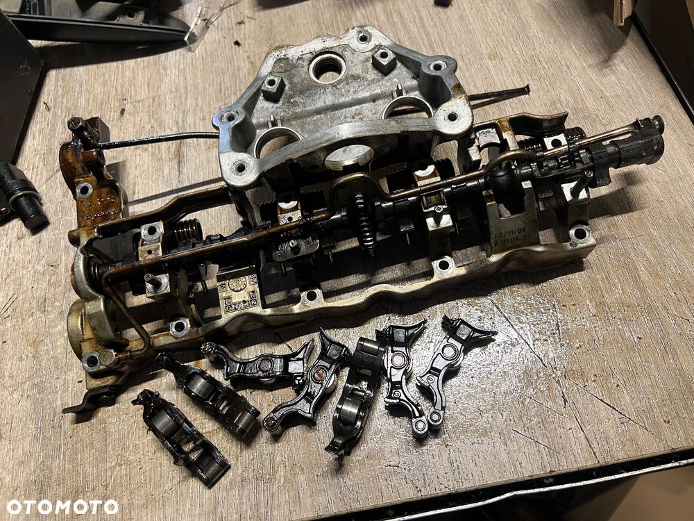 Wałek mimośrodowy N42 N46 valvetronic ładny nie wytarty z podstawą - 1