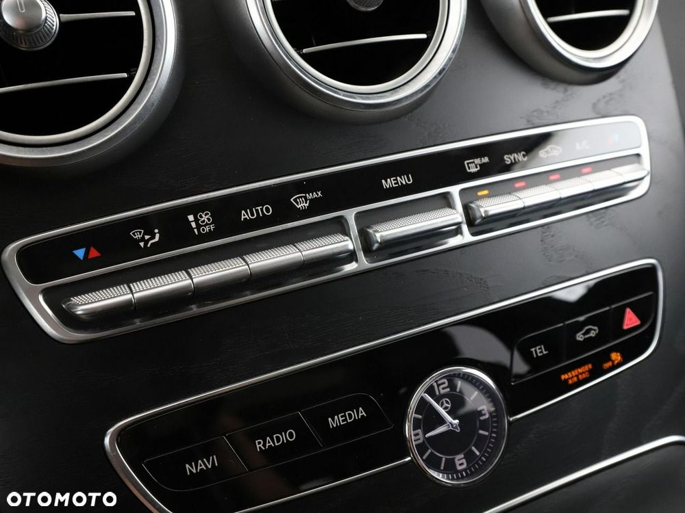 Mercedes-Benz Klasa C 180 9G-TRONIC Avantgarde - 30
