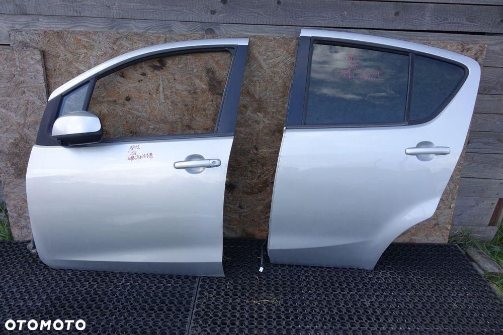 DRZWI LEWE PRZÓD TYŁ 2SZT OPEL AGILA B II MALOWANE 1213ZAA - 1