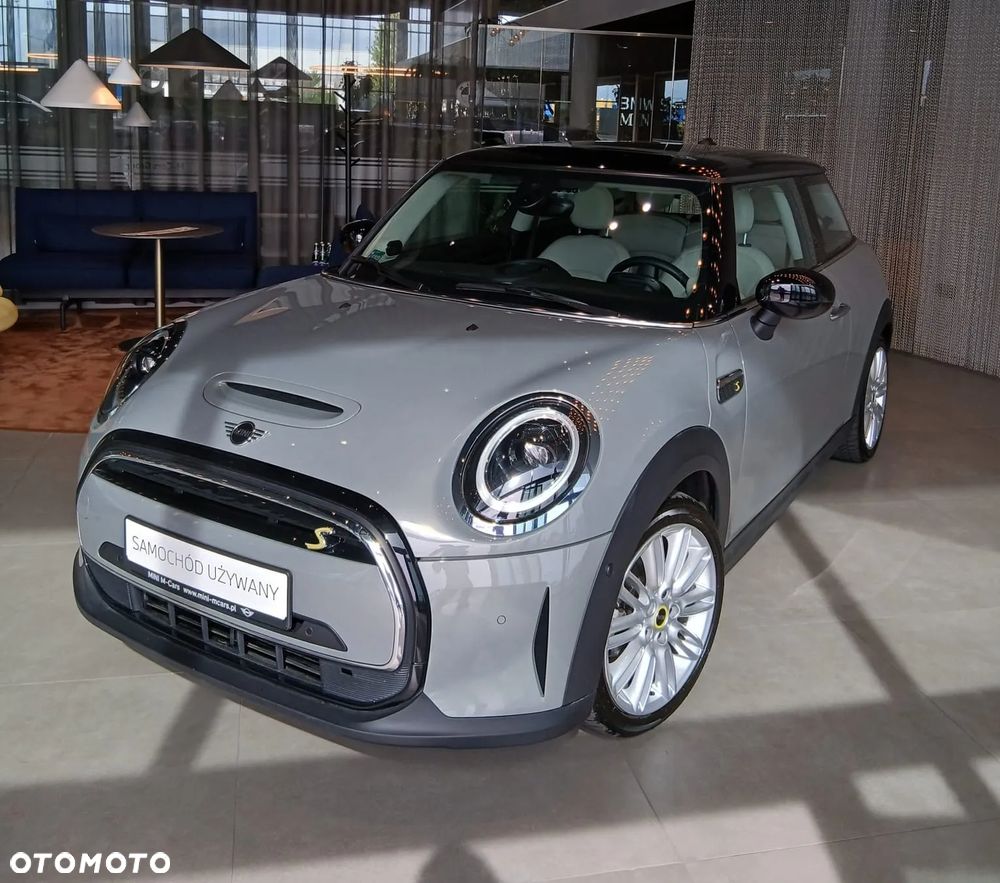 MINI Cooper SE Electric Trim - 2
