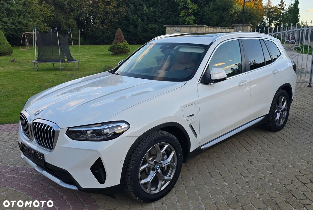 BMW X3 xDrive30e Business Edition sport - 2