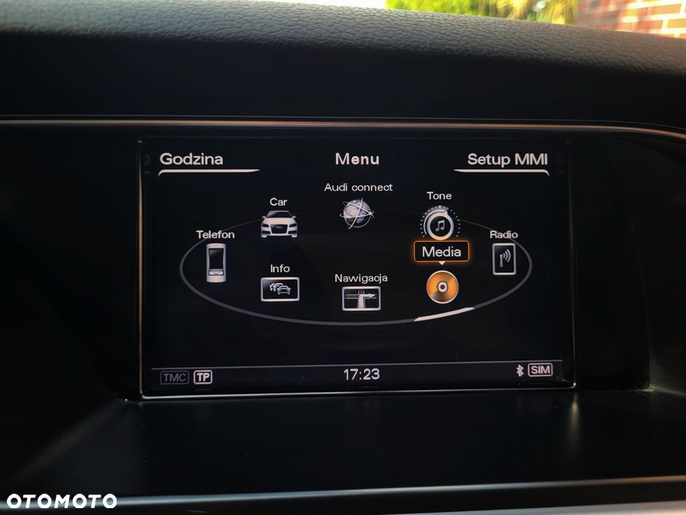 Audi A4 Avant 2.0 TDI quattro - 12