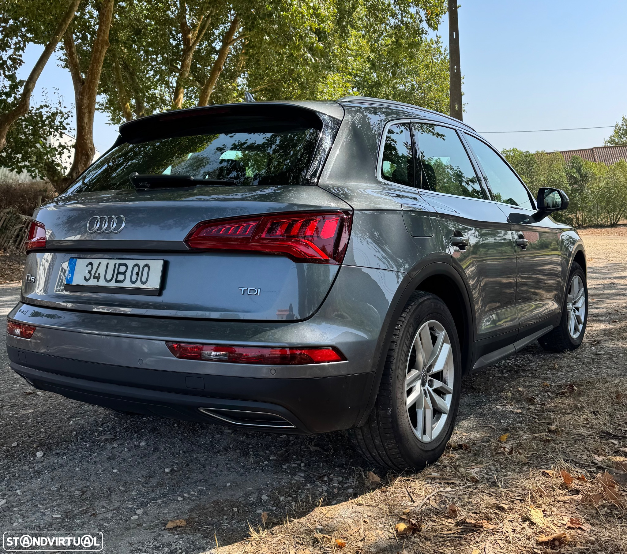 Audi Q5 2.0 TDI Design - 2