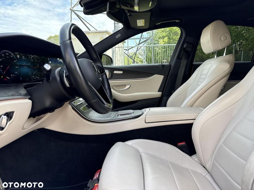 Mercedes-Benz Klasa E - 8