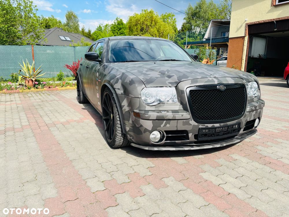 Chrysler 300C 5.7 V8 HEMI AWD Automatik - 6