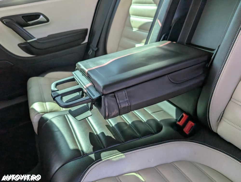 Volkswagen Passat CC 2.0 TDI DPF DSG - 17