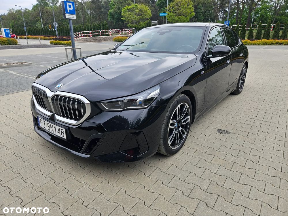 BMW Seria 5 520i M Sport Edition - 11
