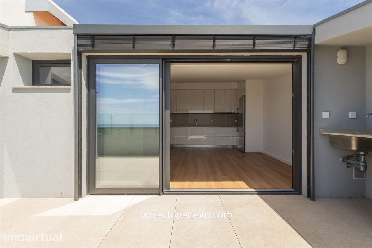Apartamento T1+1 DUPLEX Venda em Anta e Guetim,Espinho - Grande imagem: 2/33